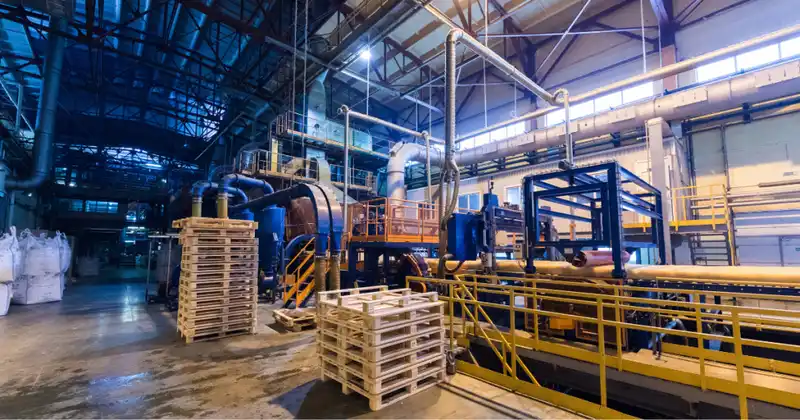 which-countries-have-financial-investment-and-manufacturing-centers-in-vietnam