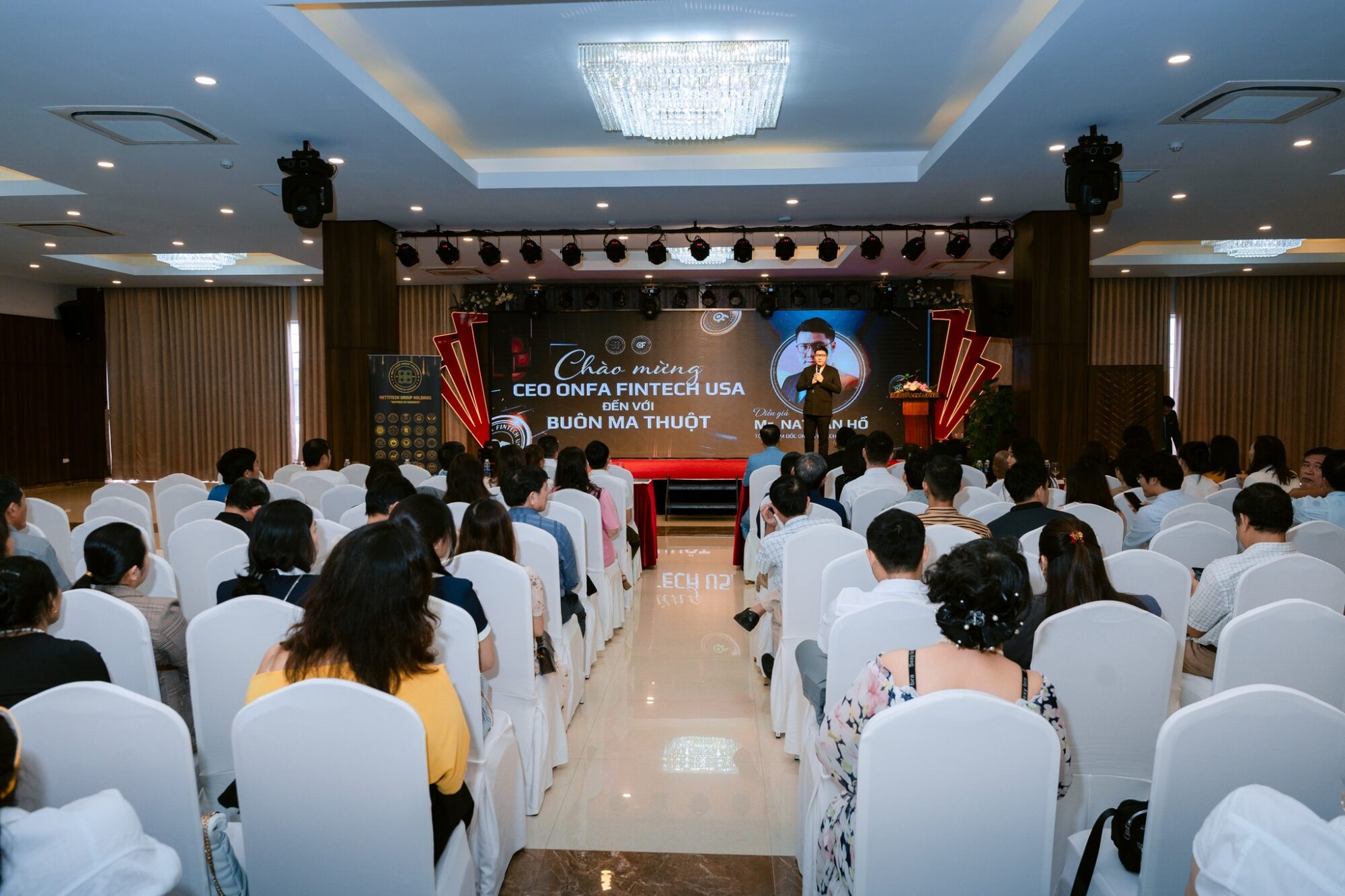 onfa-fintech-giao-luu-tai-buon-ma-thuot-2025